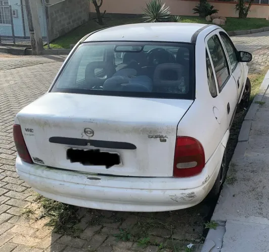 Chevrolet Corsa GL 1.6 MPFI / 1.4 EFI 2P E 4P 1998