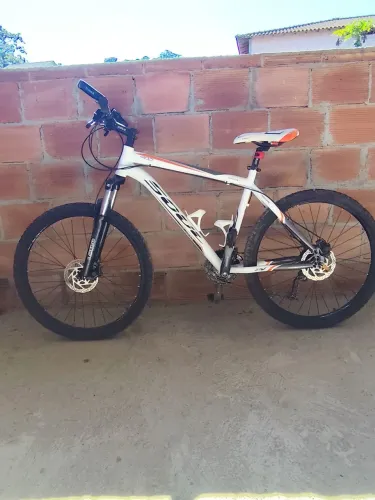 Vendo bicicleta aro 26