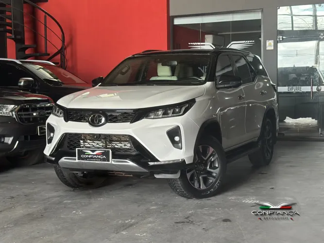 Toyota Hilux SW4 4X4 2.8 Diesel 2024