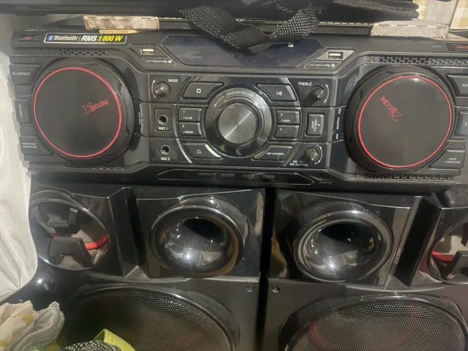 LG x boom 1800w