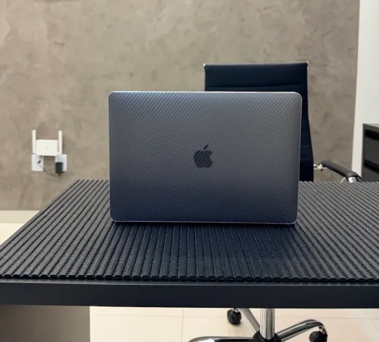 MacBook Air M1