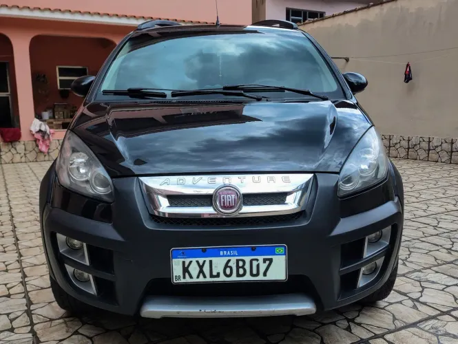 Fiat Idea Adv./ Adv.lock.dualogic 1.8 Flex 5P 2011