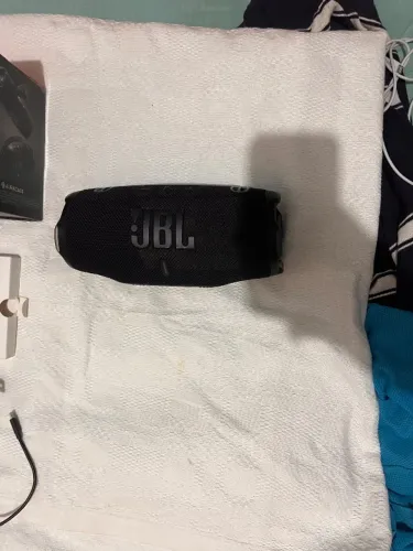 JBL charge 6