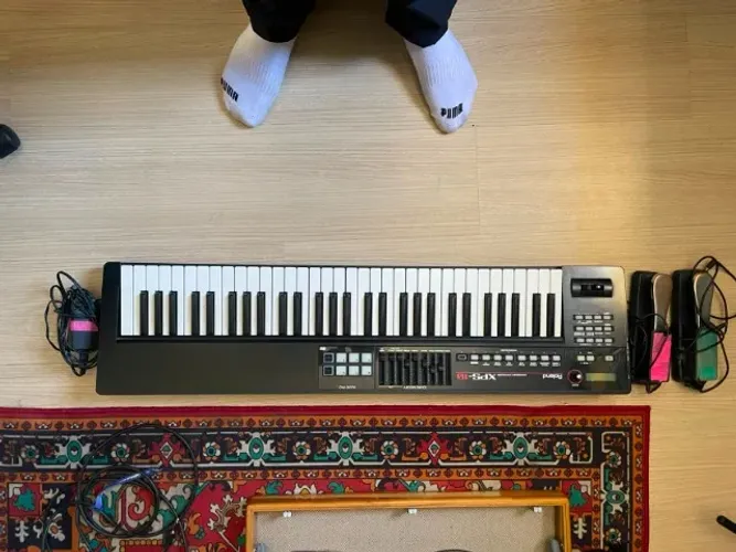 Teclado Roland XPS-10 + Bag + Fonte + 2 Pedais de Sustain