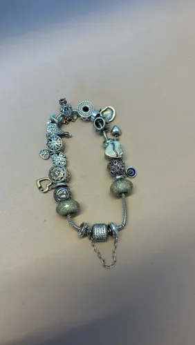 Pulseira Pandora com berbloques 