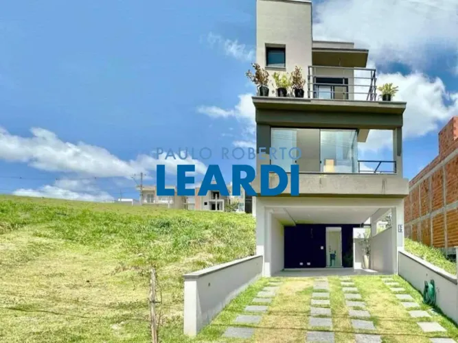 CASA EM CONDOMÍNIO - DAS PEDRAS - SP