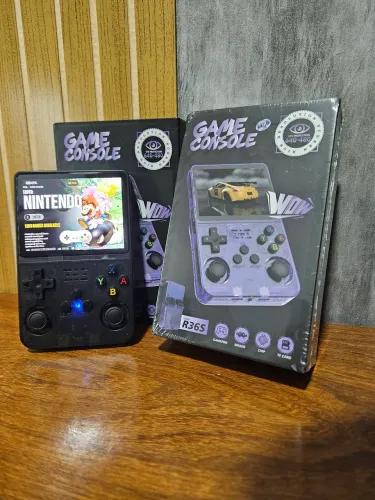 Console portátil R36s NOVOS 20k de jogos