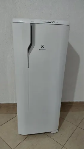 Geladeira Electrolux