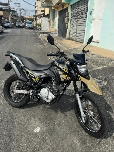 Crosser z