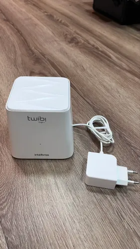 Vendo roteador Twibi Giga + da Intelbras