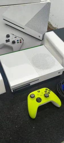 XBOX ONE S COMPLETO - Passo Cartão