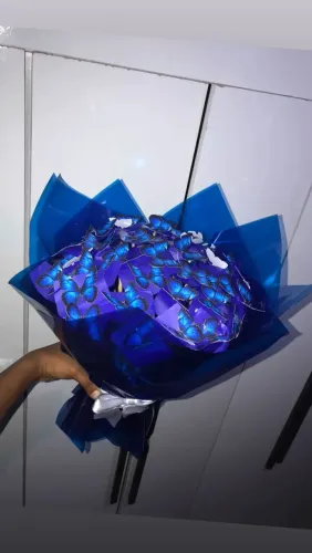 Buquê de borboletas Azul ?