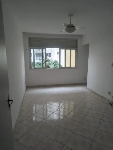 Apartamento 2 quartos com garagem para venda em Santa Rosa - Niterói - Rio de janeiro