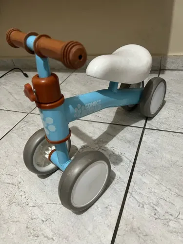 Motoca Infantil de Equilíbrio