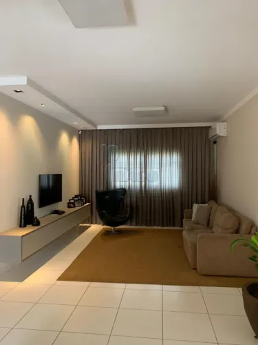 Casa de 350m² com 04 quartos à venda em condomínio - Jardim Ouro Branco