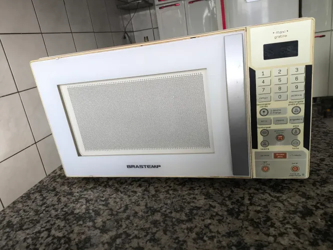 Microondas Brastemp c/grill 30l. 127v.