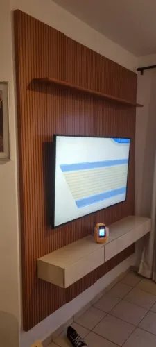 painel de TV MDF 180x210