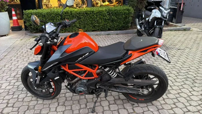 KTM DUKE 390 2024 (abaixo da tabela)