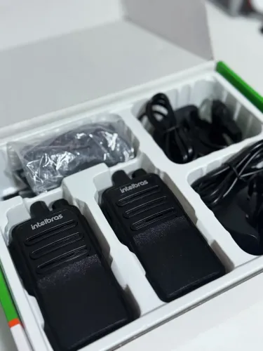 Kit Rádio Comunicador Intelbras RC 3002 G2 - Completo na Caixa