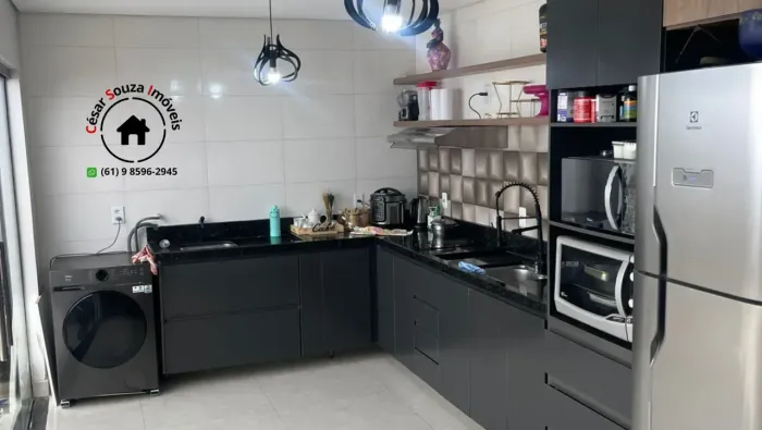 Vendo linda casa 03 quartos com suíte no Flores do Cerrado, O melhor condomínio da regiã