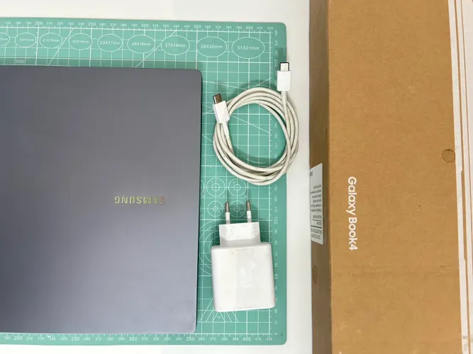 Notebook Samsung Galaxy Book4 Intel i5
