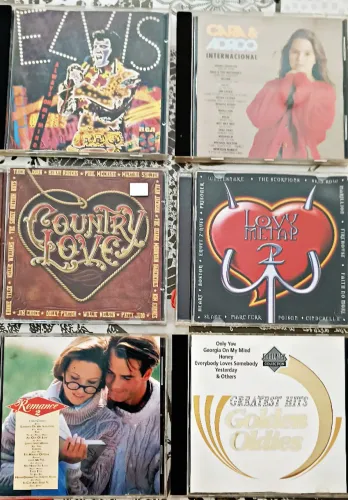  LOTES  COM  6  CDS  SEMI NOVOS
