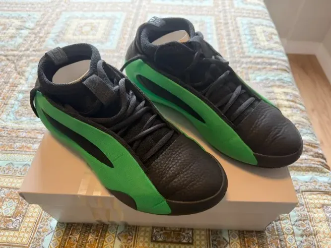 Tênis Adidas Harden Vol 8 - 41