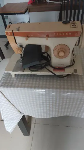 Máquina de costura