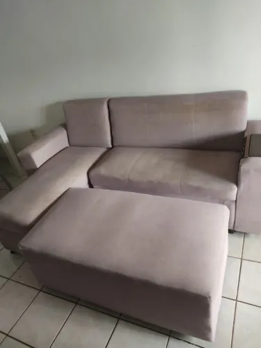 Sofá retrátil/chaise cinza em bom estado