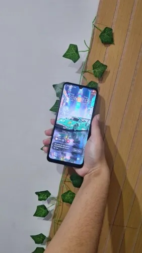 Celular POCO C75 256GB