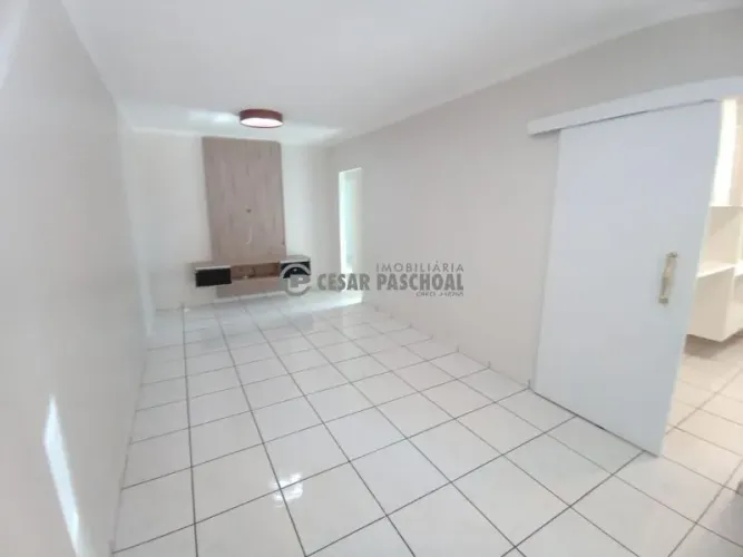 Casa em Condomínio Térrea Jardim Interlagos Disponível Para Venda E Locação Jardim Interla