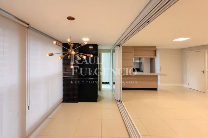 Ed. Villa Solare com 103m² de área privativa, 03 quartos com 01 suíte e 02 vagas soltas