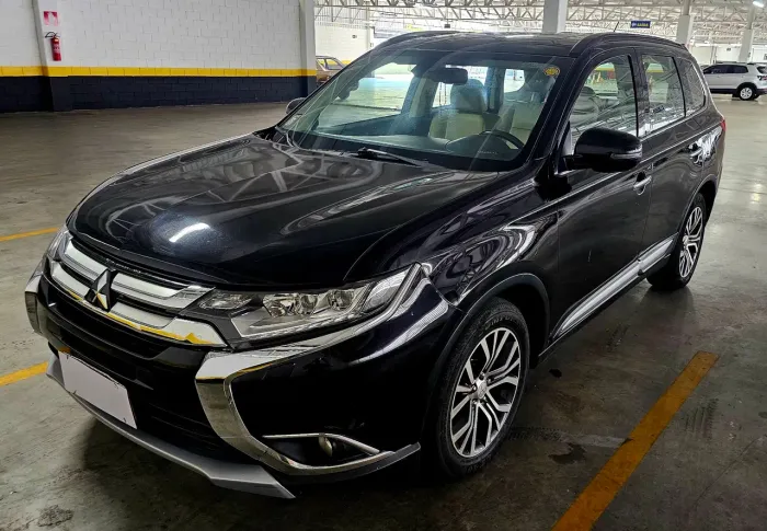 Mitsubishi Outlander 2.2 165cv Diesel Aut. 2016