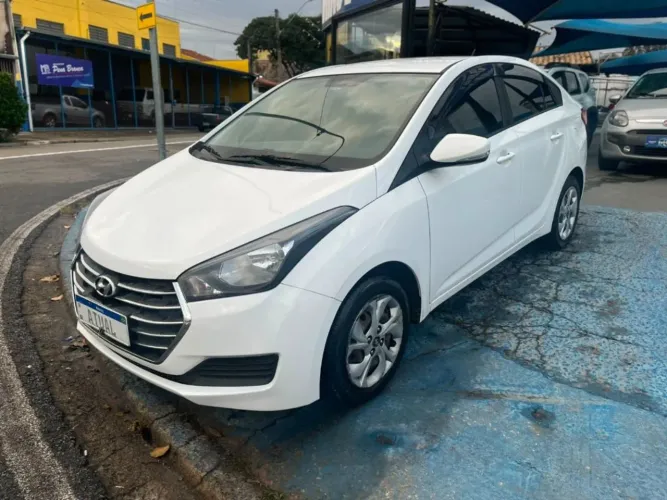 Hyundai HB20S C.plus/c.style 1.6 Flex 16V Mec.4p 2018