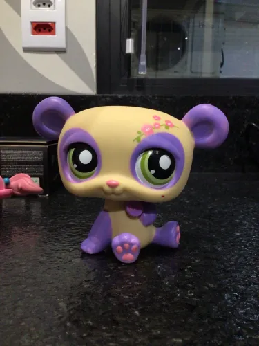 Littlest pet Shop jumbo