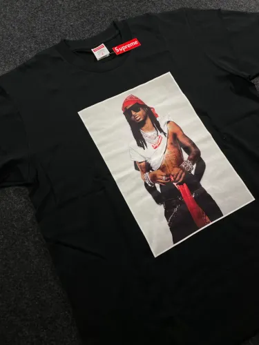 Camiseta Supreme x Playboi carti