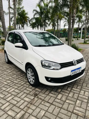 Volkswagen Fox Prime/higli. 1.6 Total Flex 8V 5P 2011