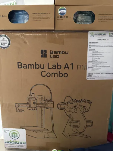 IMPRESSORA 3D BAMBU LAB A1 MINI COMBO (AMS)