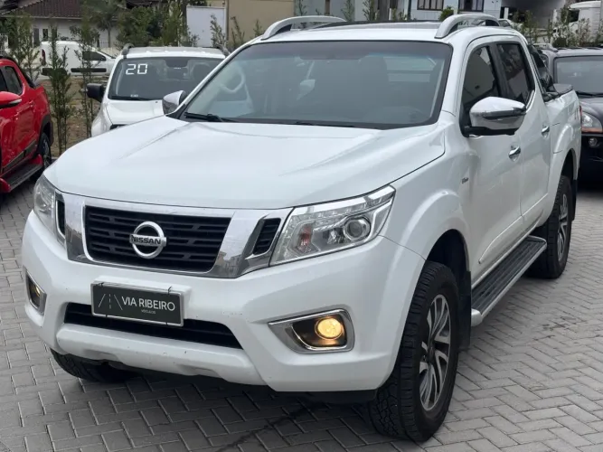 Nissan Frontier LE CD 4X4 2.3 Bi-TB Diesel Aut. 2021