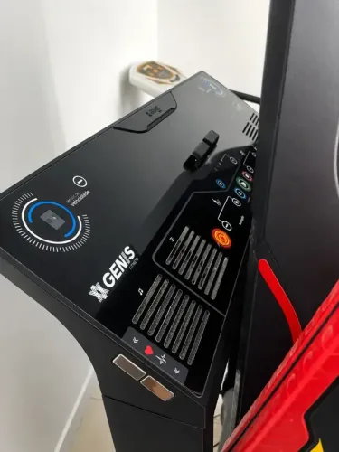 Esteira Elétrica Genis Gt2000 Cor Preto