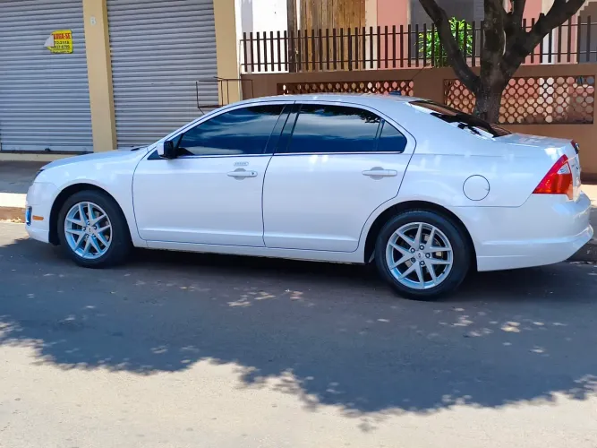 Ford Fusion SEL 2.5 16V 173cv Aut. 2011