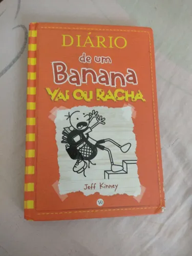 Livro: diário de um banana VAI OU RACHA 