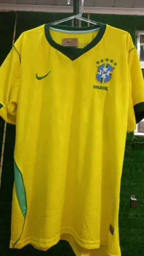 Camisa Brasileira 1°linha verifique a disponibilidade