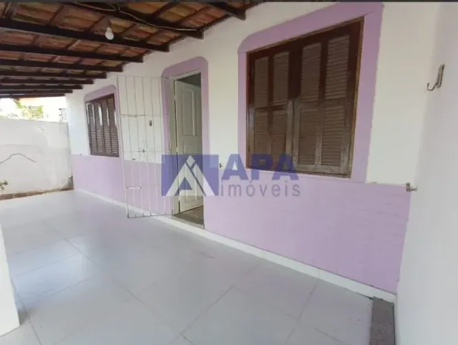 Casa quarto, com amplo terreno 480m2