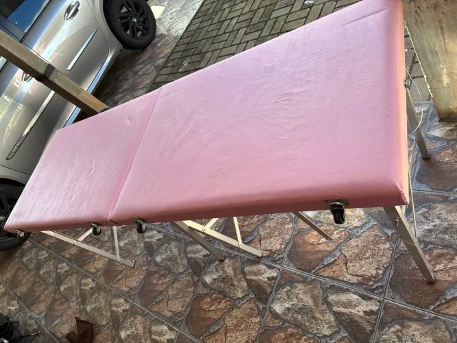 Vende-se maca 