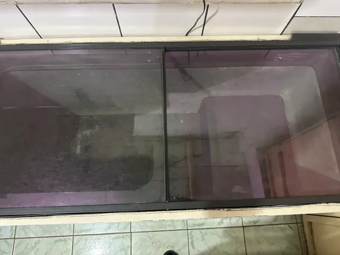Freezer reubly