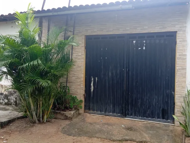 CASA NO BOM JARDIM