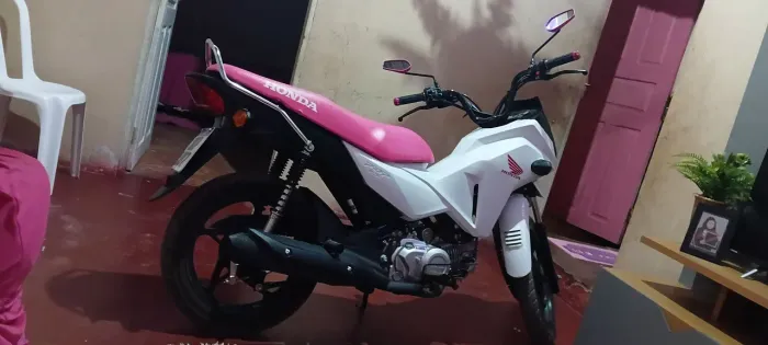 Vende se moto pop 110i es