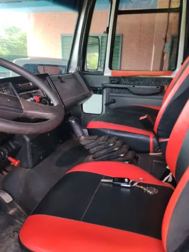 Caminhão Ford cargo 816