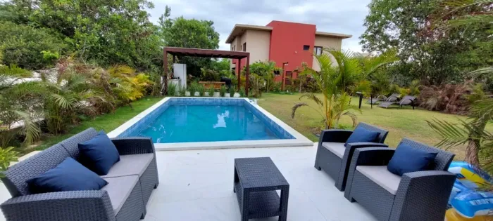 Casa de luxo em condomínio na Costa do Sauípe: 5 quartos, 5 suítes, 2 salas, 7 banheiros,
